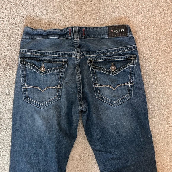 Guess Relaxed Bootcut Jeans - Picture 4 of 6